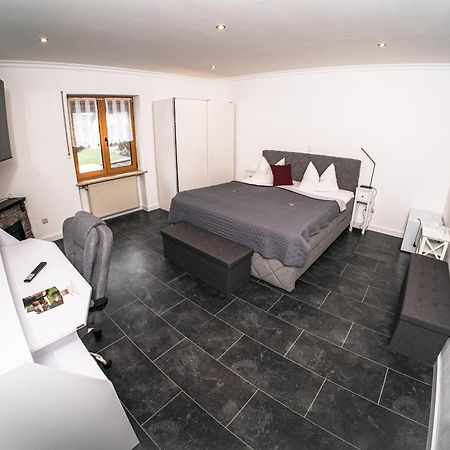 שוואנדורף אין ביירן Landhotel Grabinger מראה חיצוני תמונה