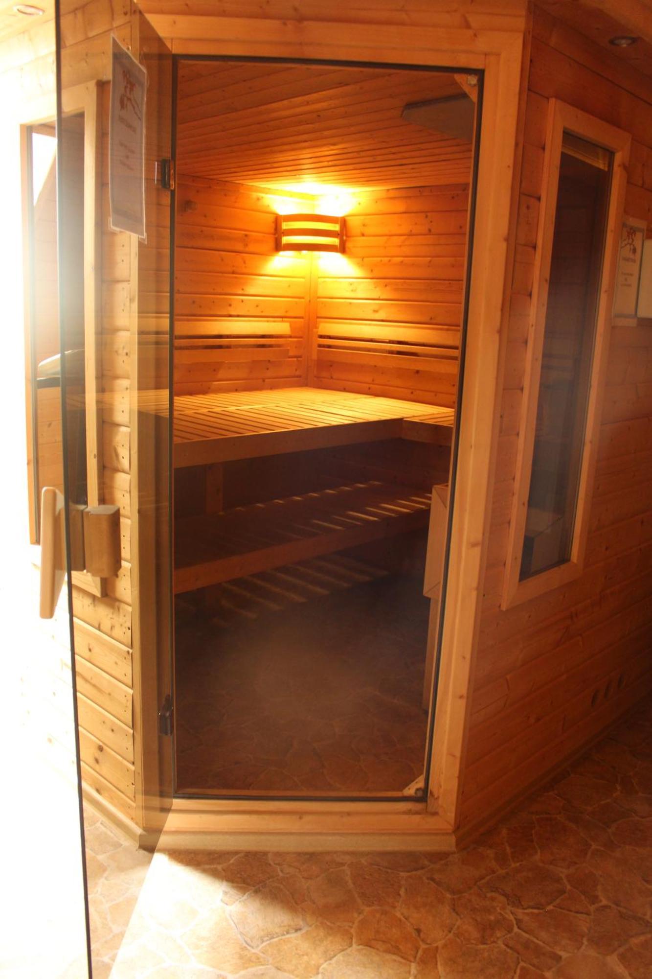 שוואנדורף אין ביירן Landhotel Grabinger מראה חיצוני תמונה